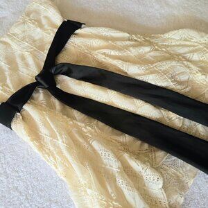 Vintage Charlotte Russe cream lace  top with a satin black ribbon